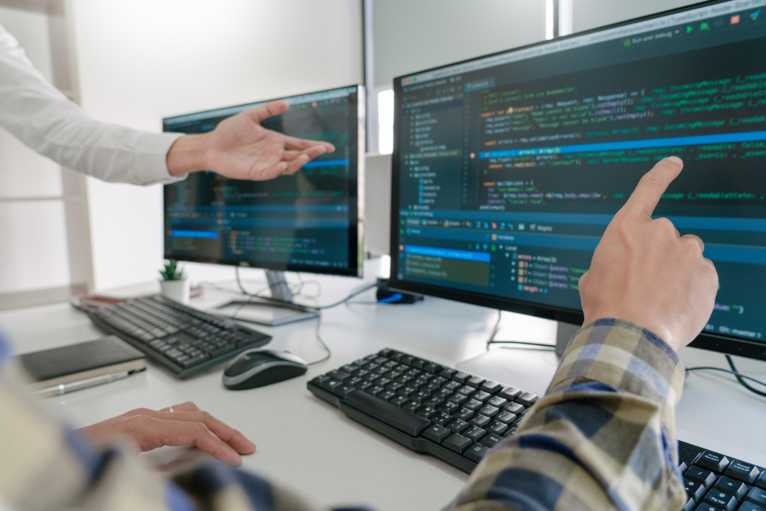Why Custom Web Development Services Are A Smart Investment For Modern Businesses?