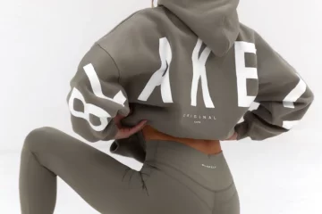 The Blakely Hoodie: Where Luxury Meets Everyday Comfort