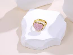 Explore the Beauty of Queen Conch and Turquoise Jewelry