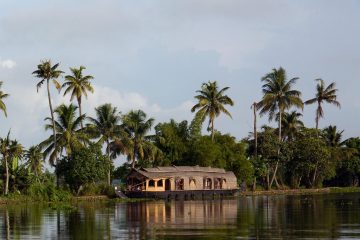 16 Days South India with Kerala Backwaters